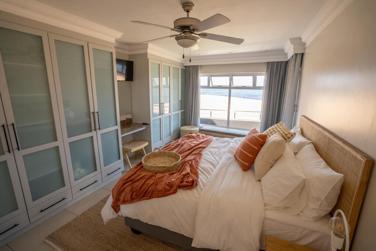 Deja Blue Beachfront Villa, Newly Renovated Langstrand المظهر الخارجي الصورة