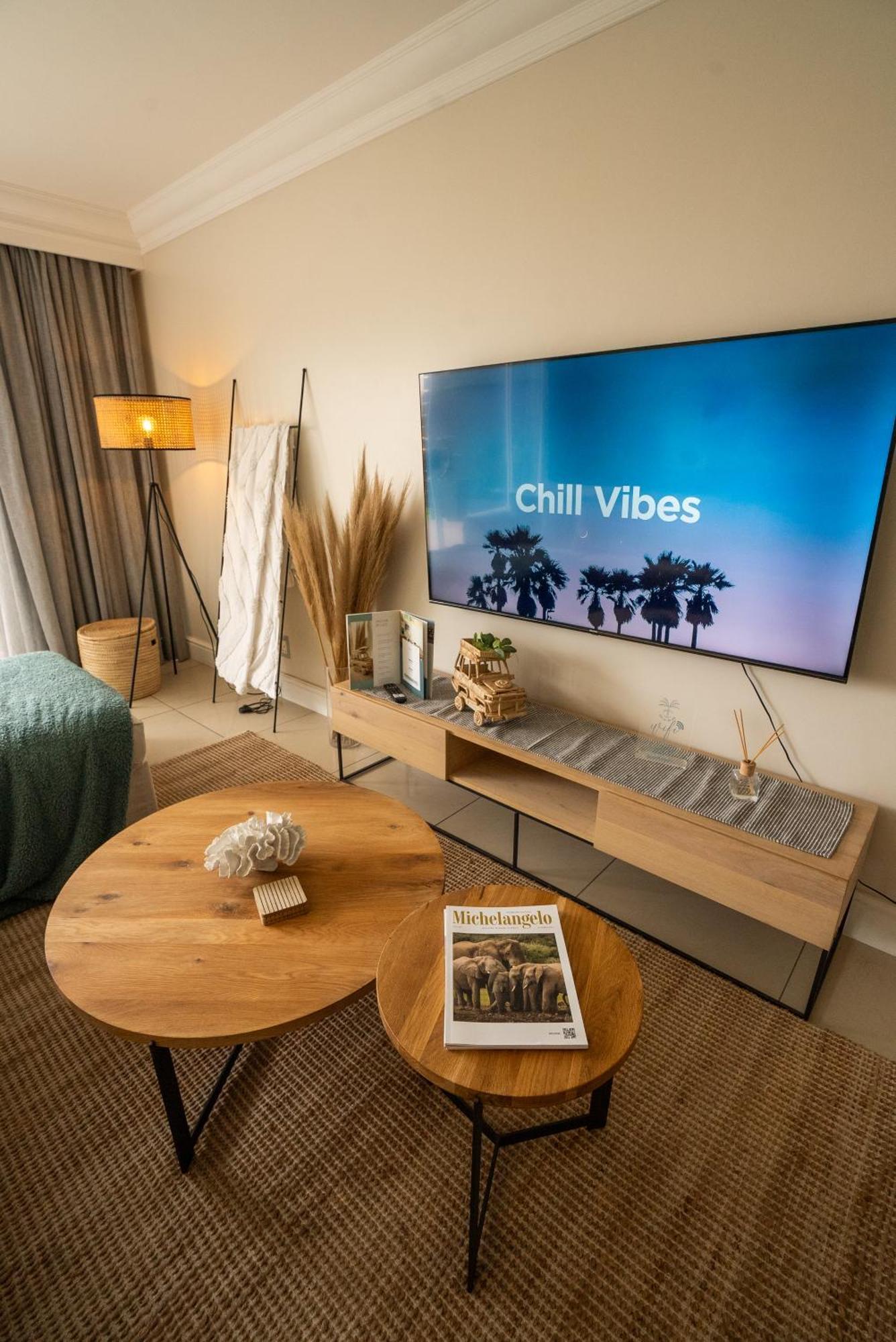 Deja Blue Beachfront Villa, Newly Renovated Langstrand المظهر الخارجي الصورة